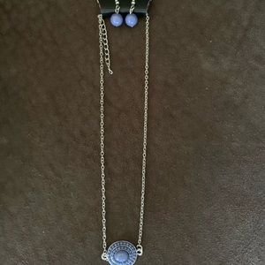 Necklace/earring set